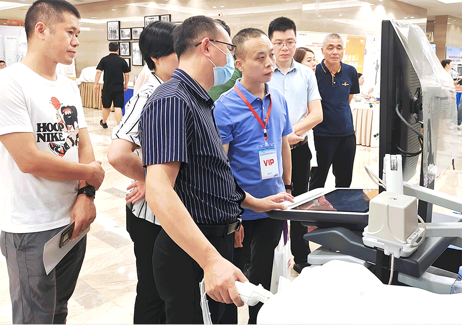 卡本医疗VENUS重庆首秀 引爆2022年泌尿外科学学术年会